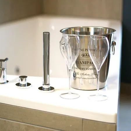 Bsauna & Wellness * Bruges